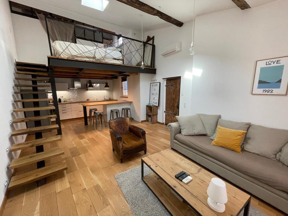 아흘르 Duplex Avec Vue Sur Les Arenes 아파트 외부 사진